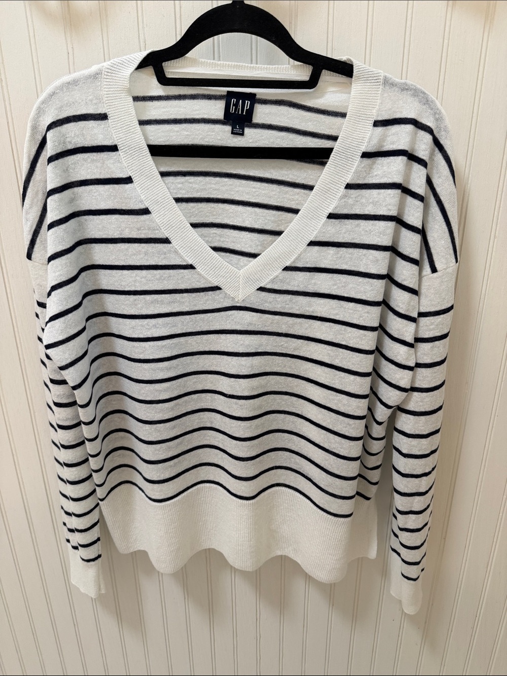GAP White V-Neck Sweater with Black Stripes